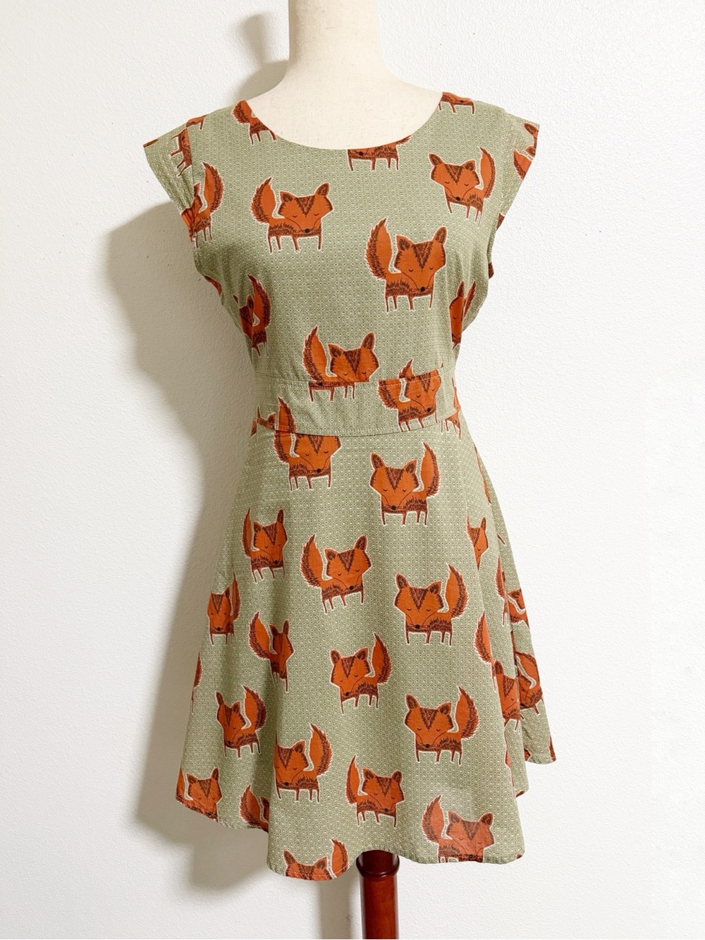 SM Wardrobe Novelty Fox Print Mini Dress Green Size S